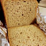 angeschnittenes brot krume